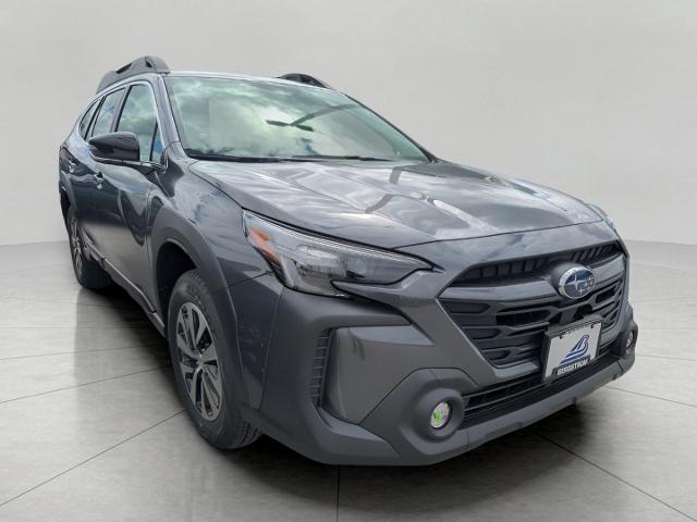2025 Subaru Outback Vehicle Photo in Green Bay, WI 54304