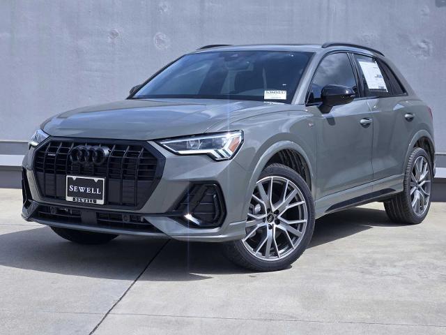 2025 Audi Q3 Vehicle Photo in SUGAR LAND, TX 77478