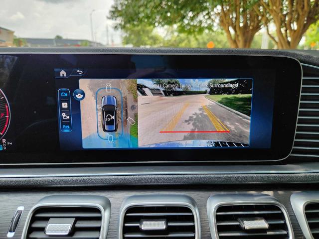 2025 Mercedes-Benz GLE Vehicle Photo in HOUSTON, TX 77079