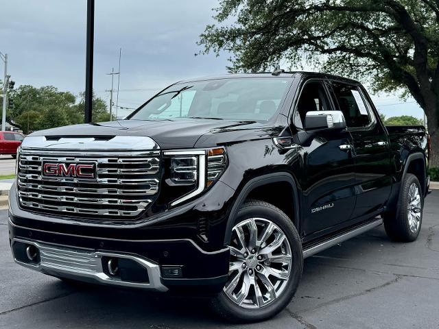2024 GMC Sierra 1500 Vehicle Photo in DALLAS, TX 75209-3016