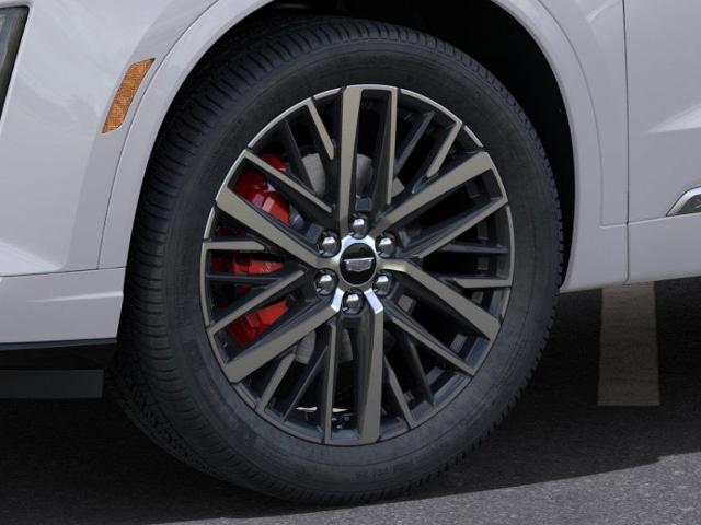 2025 Cadillac XT6 Vehicle Photo in SMITHTOWN, NY 11787-5023