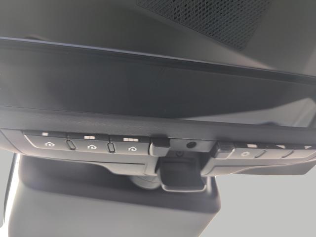 2025 Subaru Ascent Vehicle Photo in Green Bay, WI 54304