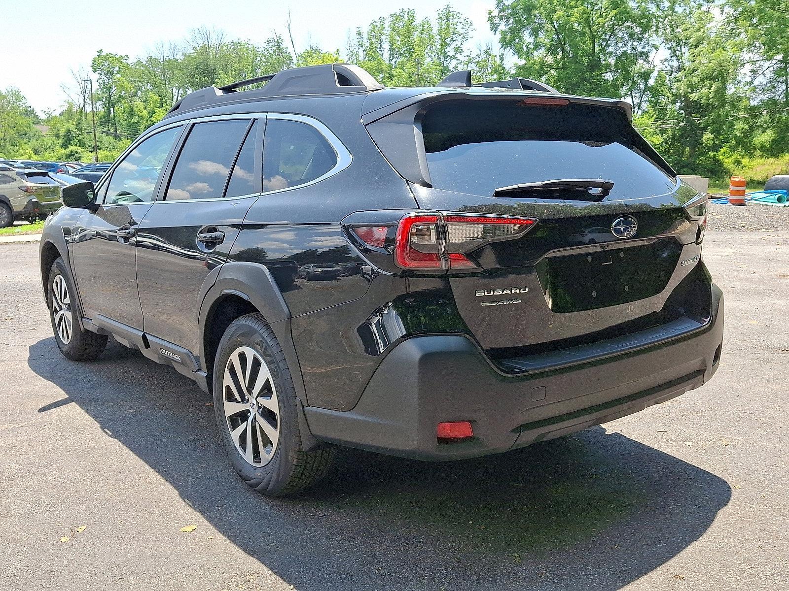 2025 Subaru Outback Vehicle Photo in Harrisburg, PA 17111
