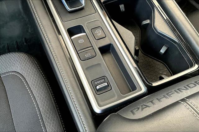 2022 Nissan Pathfinder Vehicle Photo in San Antonio, TX 78230