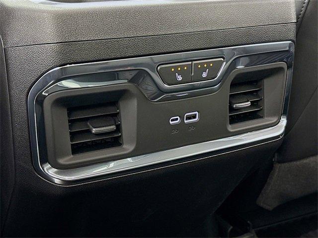 2025 Chevrolet Silverado 1500 Vehicle Photo in PUYALLUP, WA 98371-4149