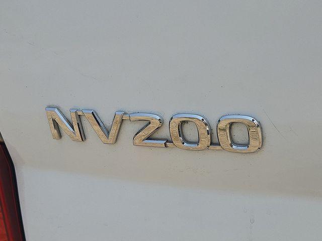 2014 Nissan NV200 Vehicle Photo in WATERTOWN, CT 06795-3318