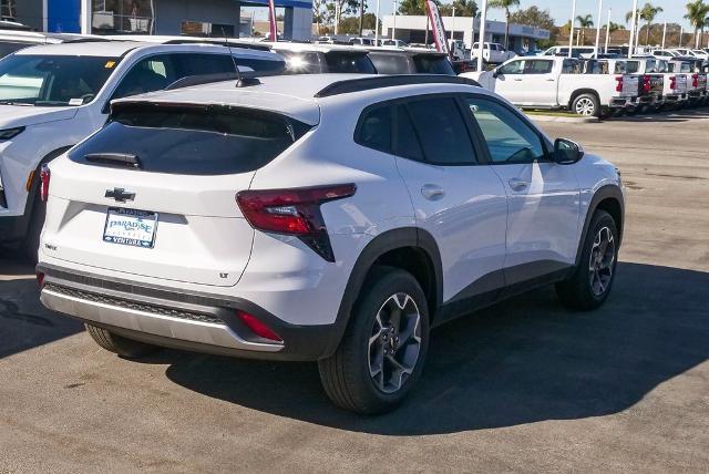 2025 Chevrolet Trax Vehicle Photo in VENTURA, CA 93003-8585