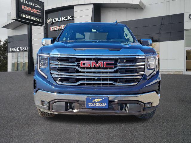 Used 2022 GMC Sierra 1500 SLT with VIN 1GTUUDEDXNZ559583 for sale in Watertown, CT