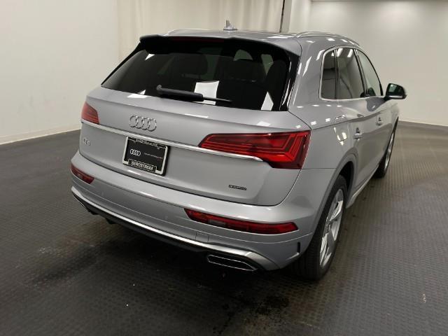 2024 Audi Q5 Vehicle Photo in Appleton, WI 54913