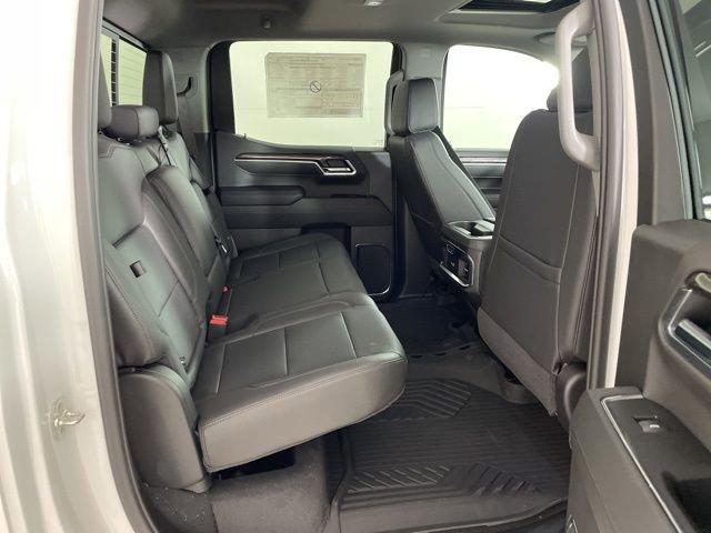 2025 Chevrolet Silverado 1500 Vehicle Photo in PHOENIX, AZ 85014-3381
