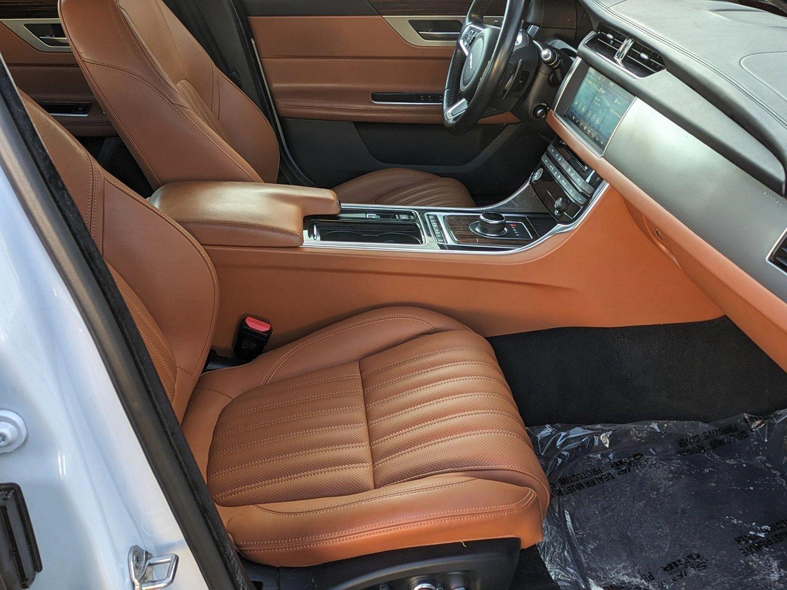 2018 Jaguar XF Vehicle Photo in Bethesda, MD 20852