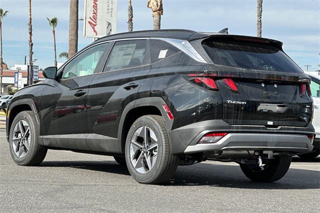 2025 New Black Hyundai TUCSON - Alexander Hyundai Oxnard