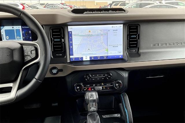 2024 Ford Bronco Vehicle Photo in San Antonio, TX 78230