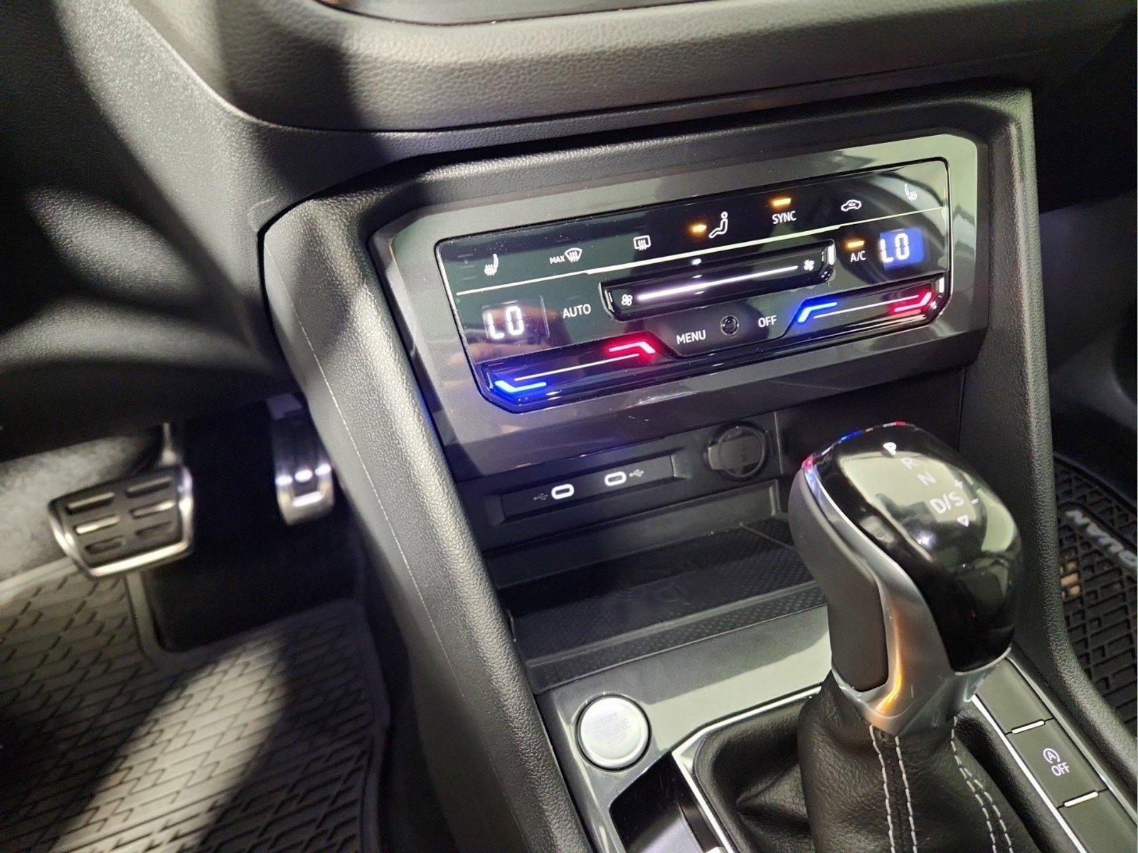 2024 Volkswagen Tiguan Vehicle Photo in Georgetown, TX 78626