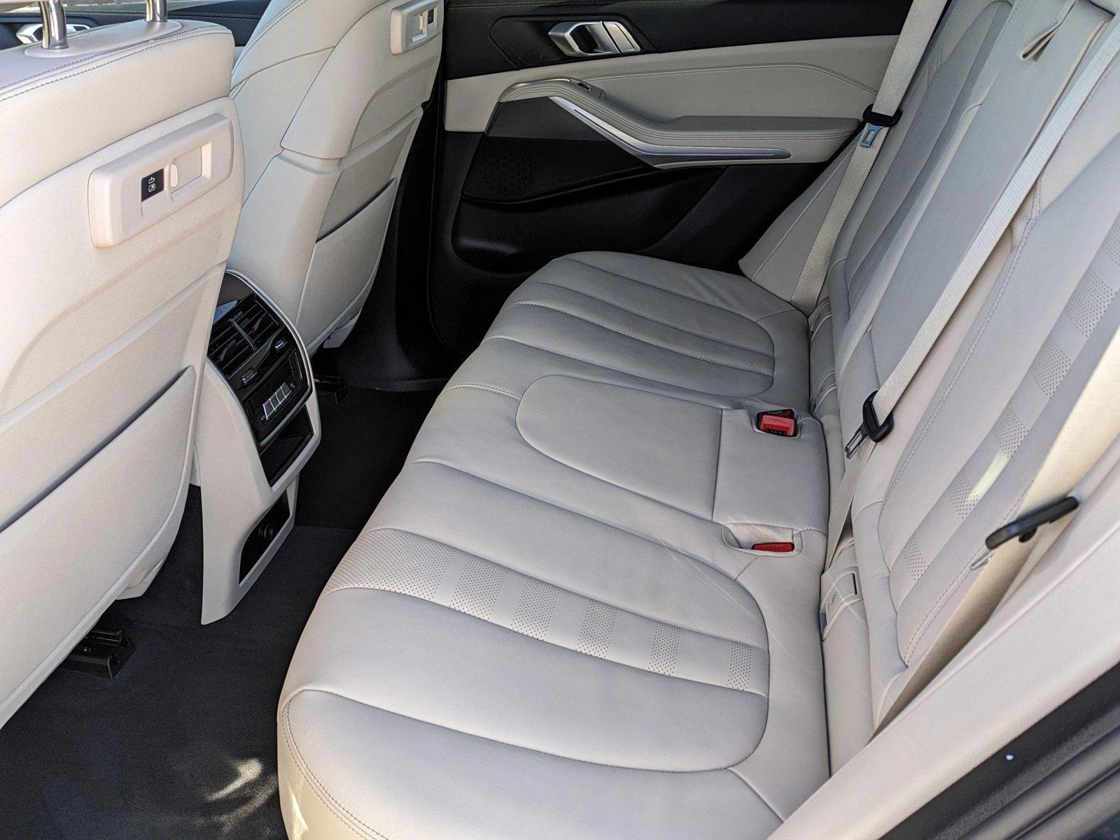 2022 BMW X5 xDrive45e Vehicle Photo in Rockville, MD 20852