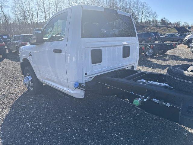 2024 Ram 3500 Chassis Cab Vehicle Photo in Doylsetown, PA 18901