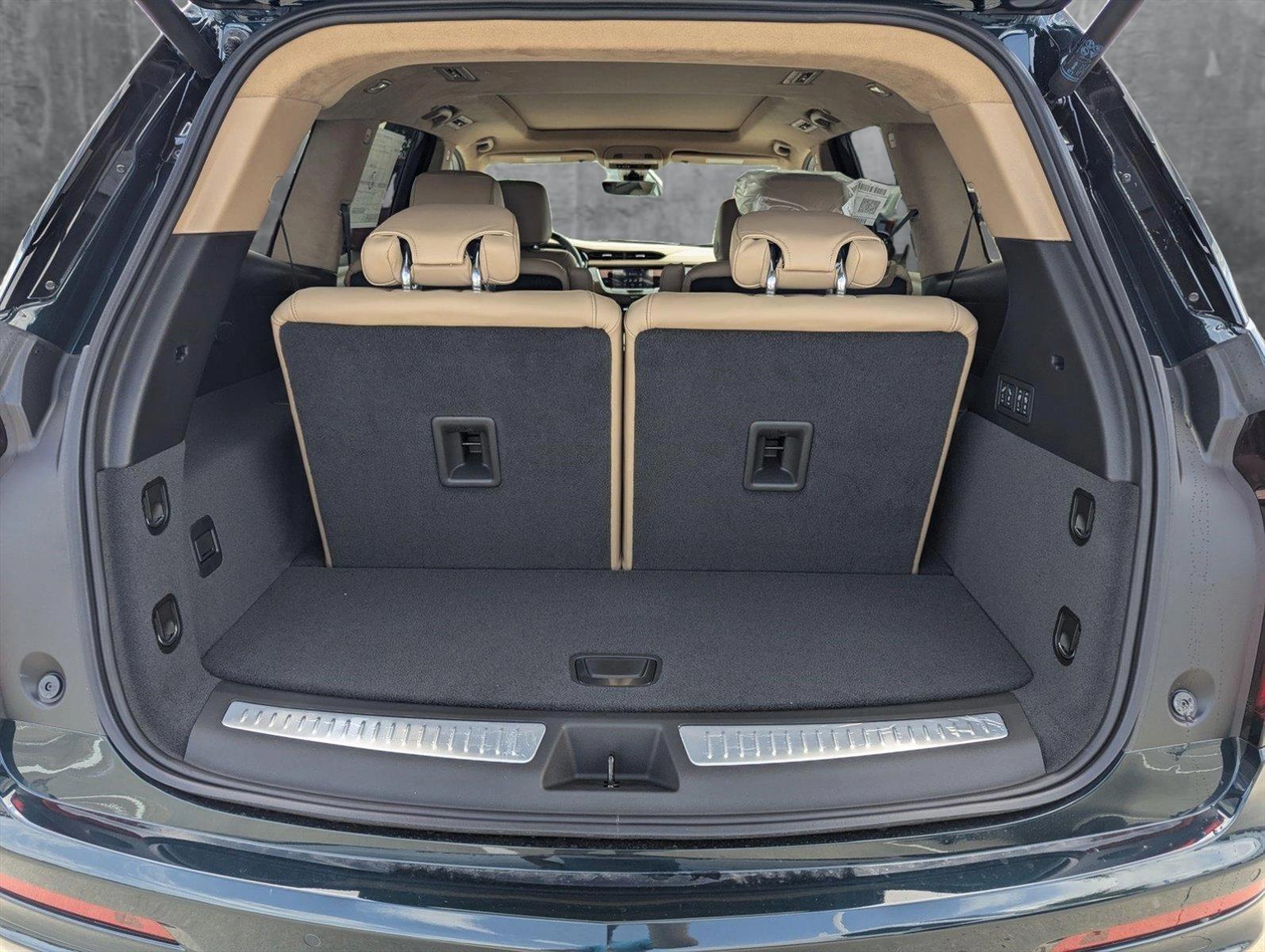 2025 Cadillac XT6 Vehicle Photo in CORPUS CHRISTI, TX 78412-4902