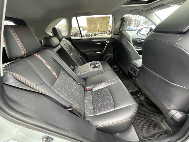 2019 Toyota RAV4 Vehicle Photo in BENTONVILLE, AR 72712-4322