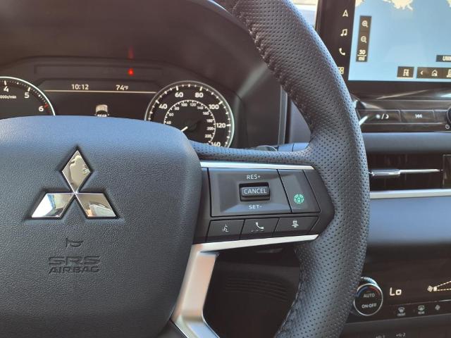 2025 Mitsubishi Outlander Vehicle Photo in Tampa, FL 33612