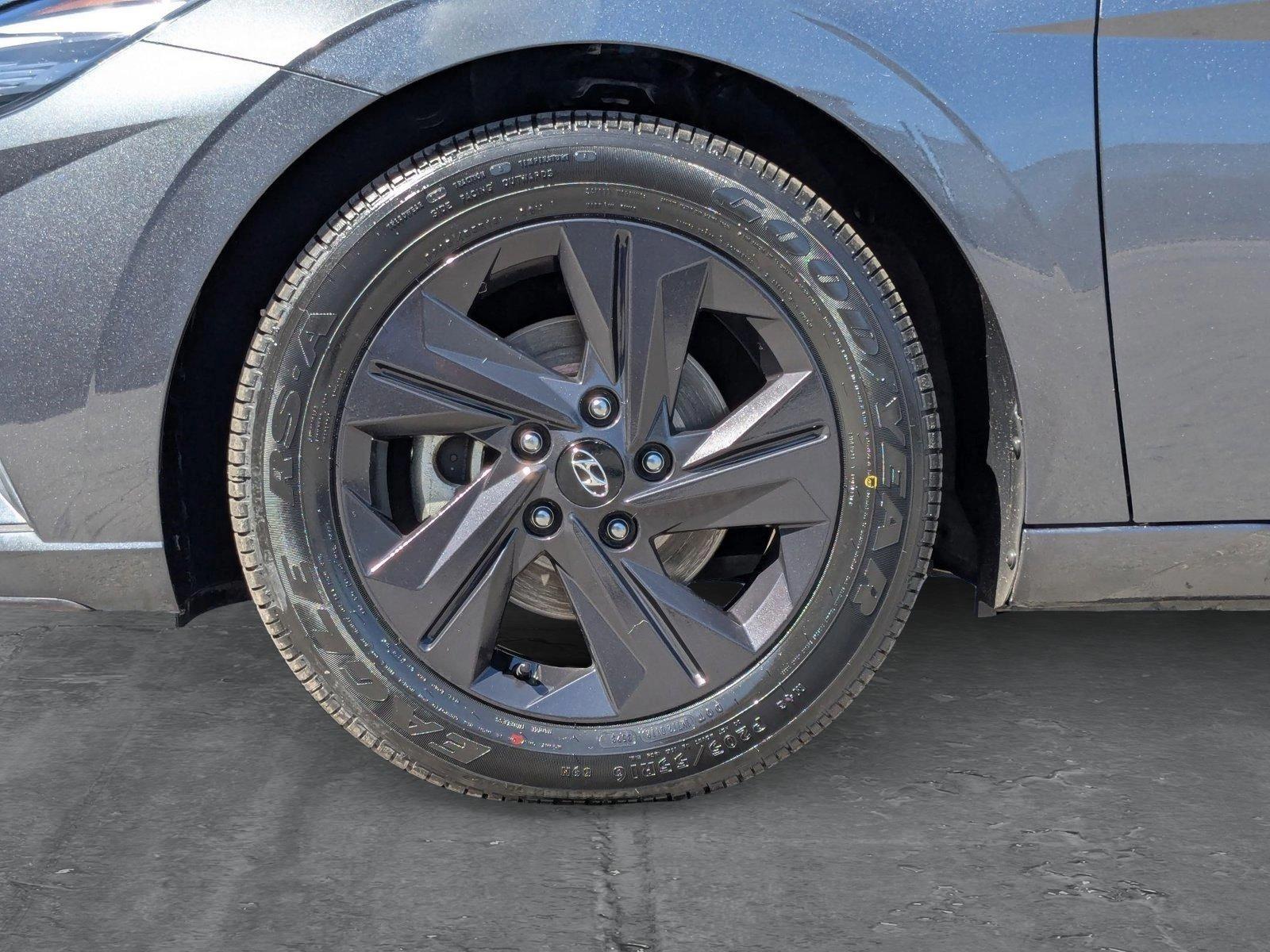 2021 Hyundai ELANTRA Vehicle Photo in Spokane Valley, WA 99212