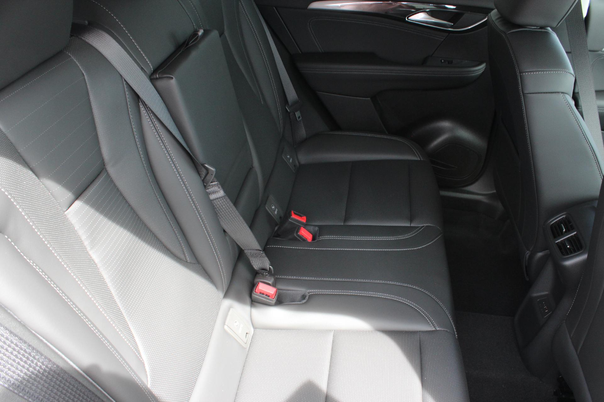 2025 Buick Envision Vehicle Photo in AURORA, CO 80012-4011