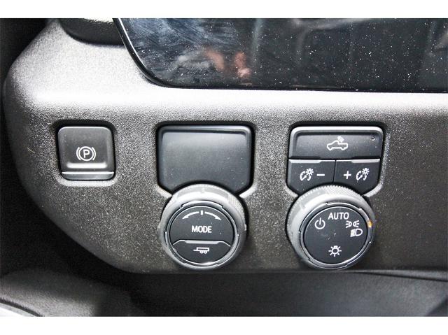 2023 Chevrolet Silverado 1500 Vehicle Photo in ROSENBERG, TX 77471-5675