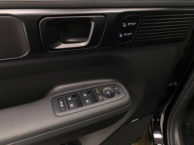 2025 Hyundai SANTA FE Hybrid Vehicle Photo in Appleton, WI 54913