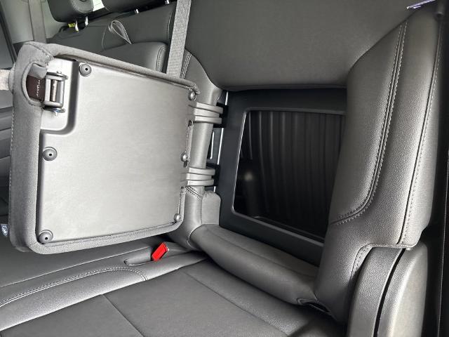 2025 Chevrolet Silverado 2500 HD Vehicle Photo in MANHATTAN, KS 66502-5036