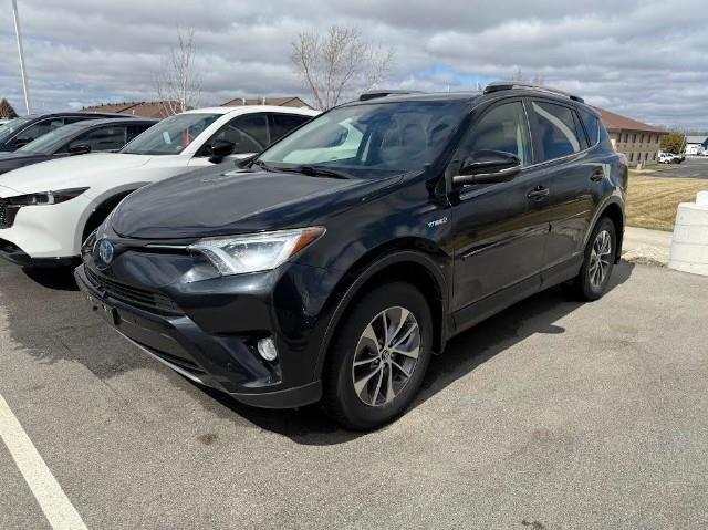 2017 Toyota RAV4 Hybrid Vehicle Photo in Appleton, WI 54913