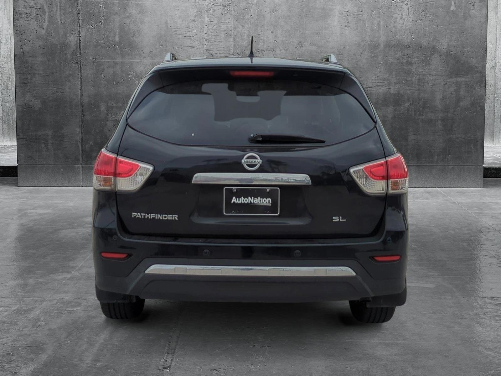2014 Nissan Pathfinder Vehicle Photo in Pembroke Pines, FL 33027