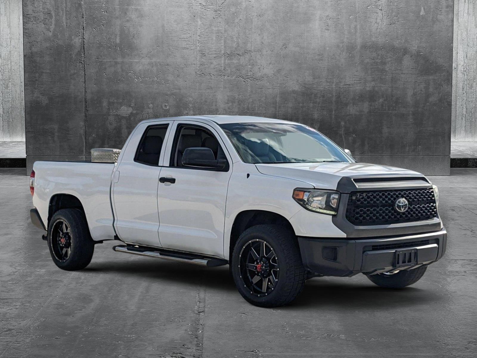 2019 Toyota Tundra 2WD Vehicle Photo in Davie, FL 33331