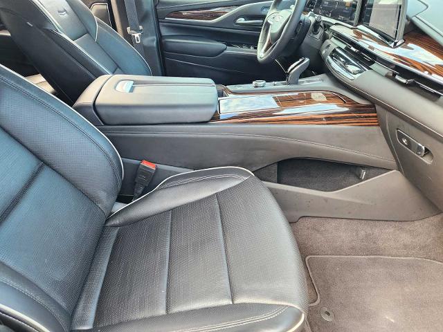 2023 Cadillac Escalade ESV Vehicle Photo in HOUSTON, TX 77079