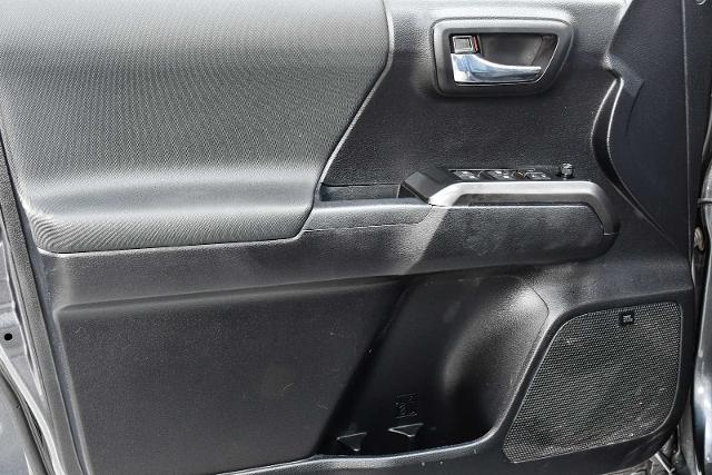 2020 Toyota Tacoma 4WD Vehicle Photo in DALLAS, TX 75235