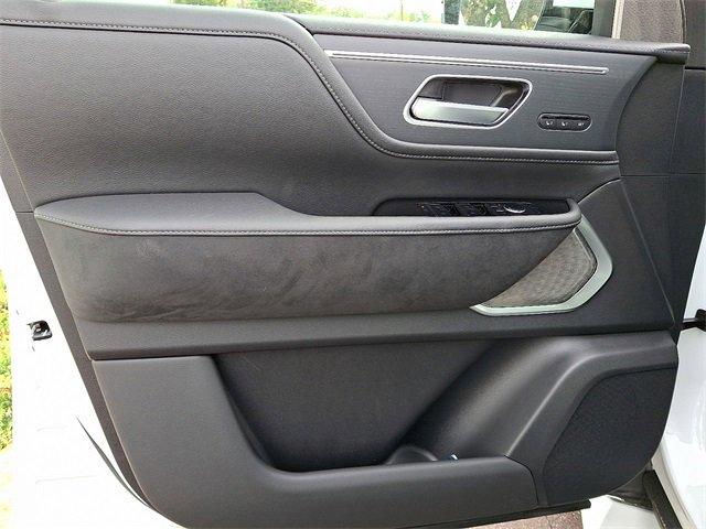 2025 INFINITI QX80 Vehicle Photo in Willow Grove, PA 19090