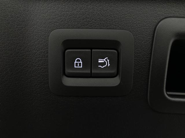 2025 Mazda CX-90 Vehicle Photo in Appleton, WI 54913