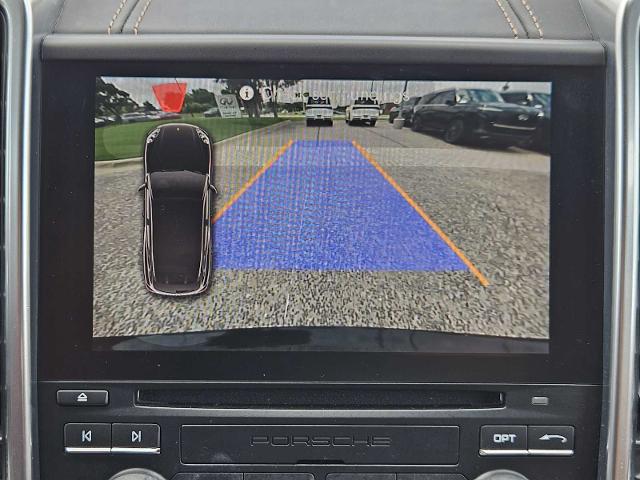 2017 Porsche Cayenne Vehicle Photo in FORT WORTH, TX 76132