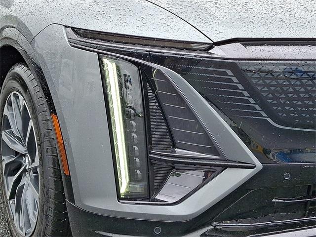 2025 Cadillac LYRIQ Vehicle Photo in ALLENTOWN, PA 18103-7399