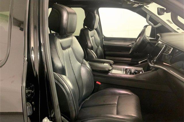 2022 Jeep Wagoneer Vehicle Photo in INDEPENDENCE, MO 64055-1314