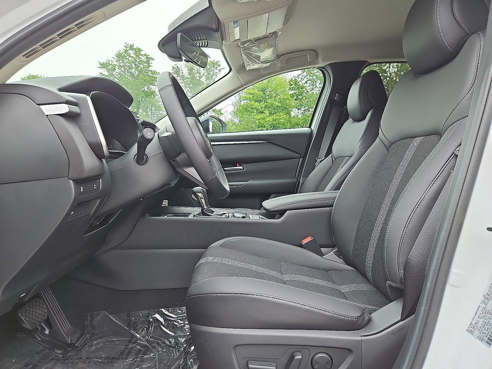2025 Mazda CX-50 Vehicle Photo in Trevose, PA 19053
