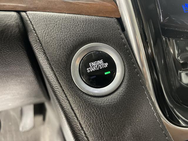 2018 Cadillac Escalade Vehicle Photo in GILBERT, AZ 85297-0402