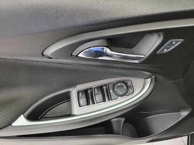 2024 Chevrolet Malibu Vehicle Photo in NEENAH, WI 54956-2243