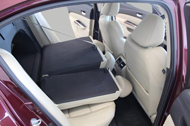 2016 Acura TLX Vehicle Photo in Green Bay, WI 54304