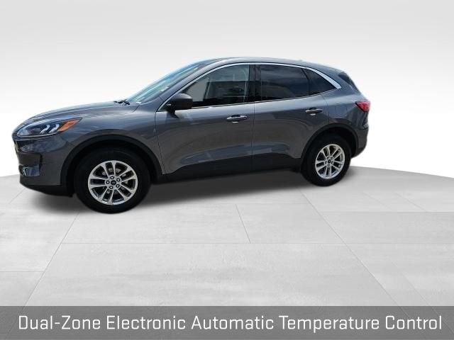 2022 Ford Escape Vehicle Photo in Fishers, IN 46038