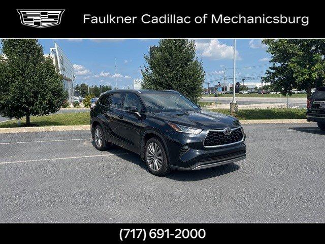 2022 Toyota Highlander Vehicle Photo in MECHANICSBURG, PA 17050-1707