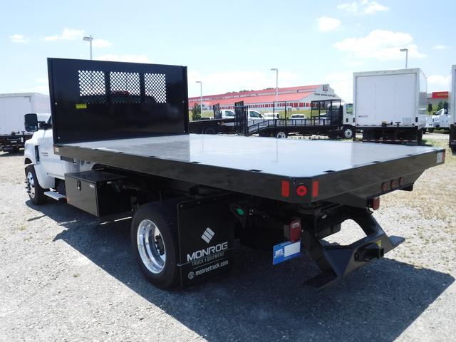 2024 Chevrolet Silverado 5500 HD Vehicle Photo in JASPER, GA 30143-8655