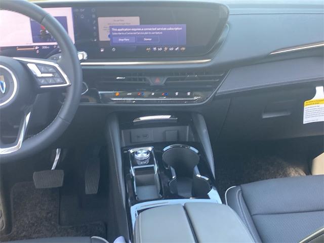 2024 Buick Envision Vehicle Photo in GOODYEAR, AZ 85338-1310