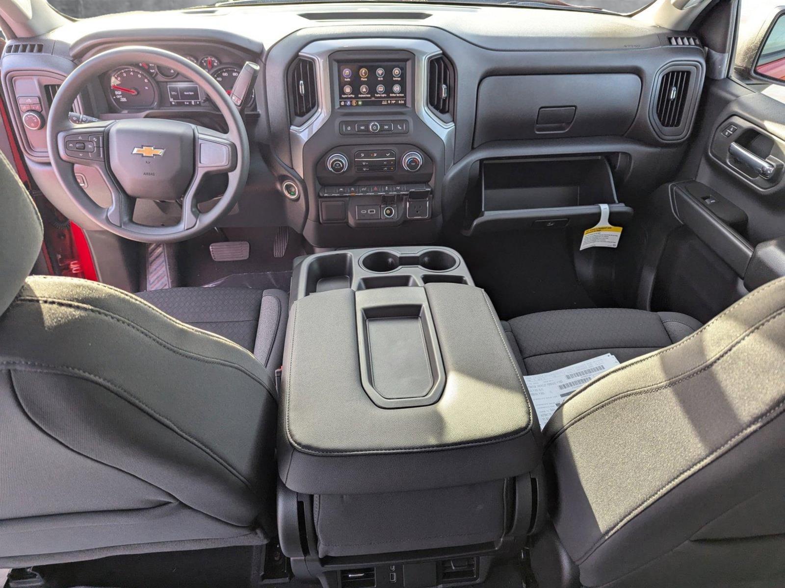 2025 Chevrolet Silverado 1500 Vehicle Photo in PEMBROKE PINES, FL 33024-6534