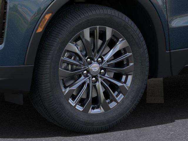 2024 Cadillac XT4 Vehicle Photo in SMITHTOWN, NY 11787-5023