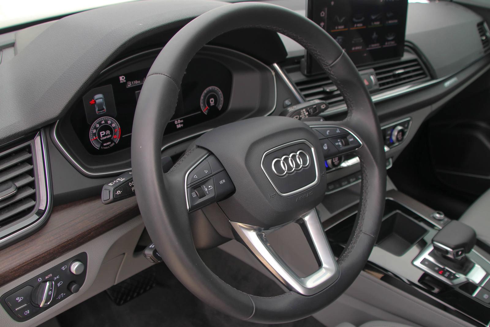 2023 Audi Q5 Vehicle Photo in SUGAR LAND, TX 77478