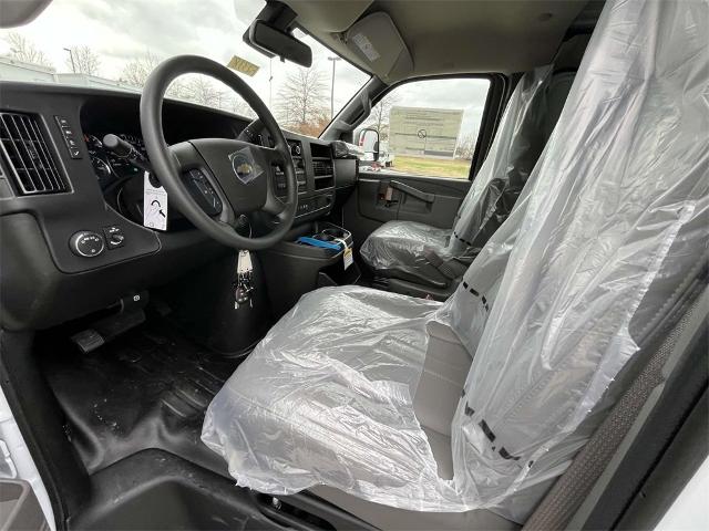 2025 Chevrolet Express Cargo 2500 Vehicle Photo in ALCOA, TN 37701-3235